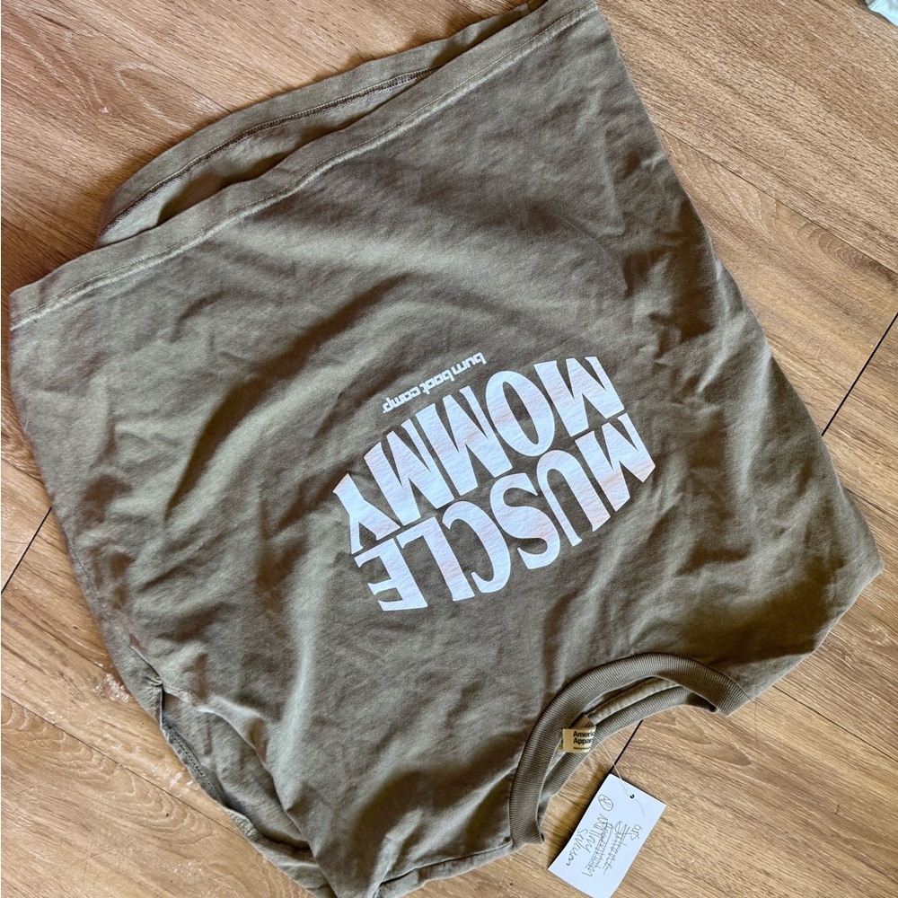 Burn Boot Camp Muscle Mommy Graphic Tee